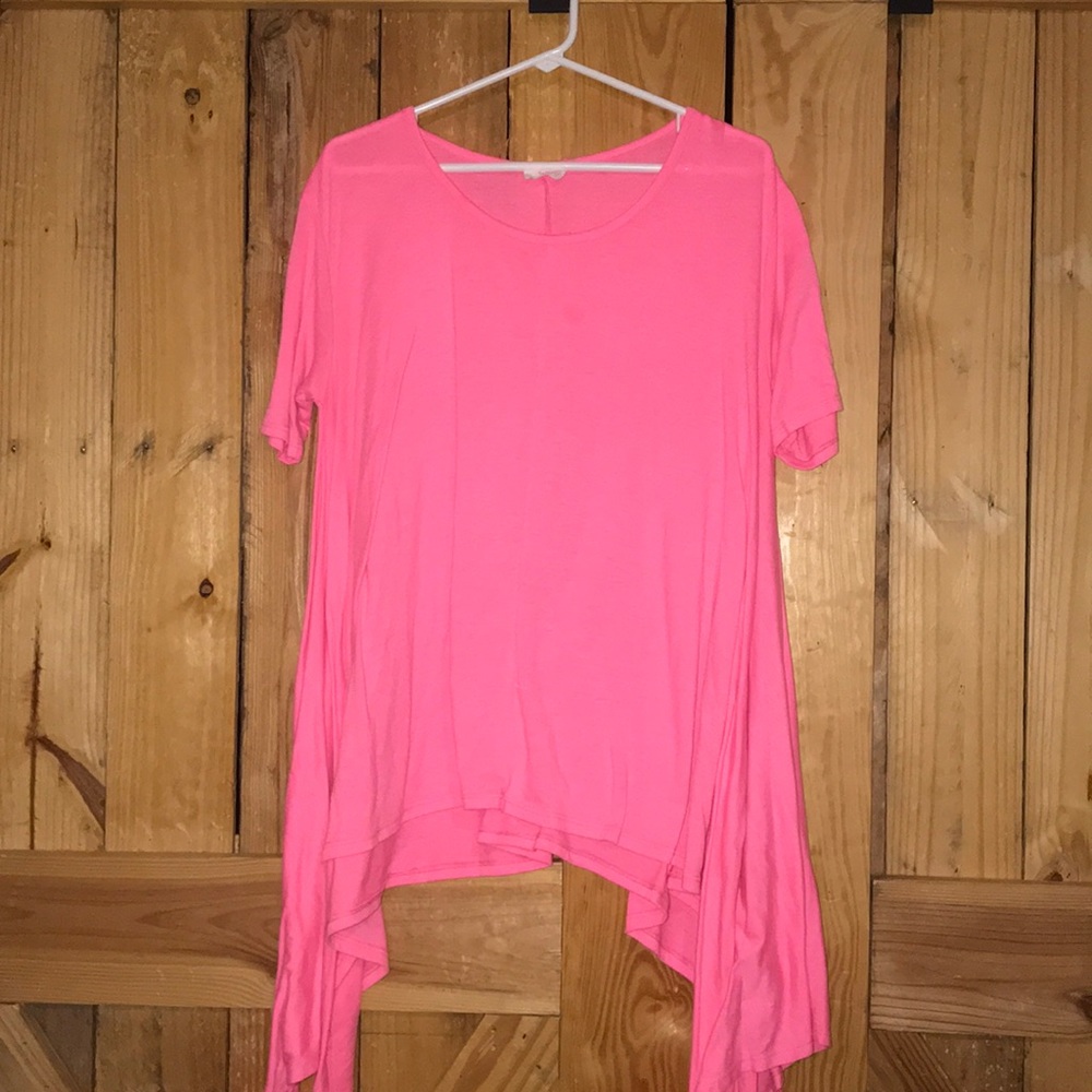 Women’s Boutique Shirt Size medium
